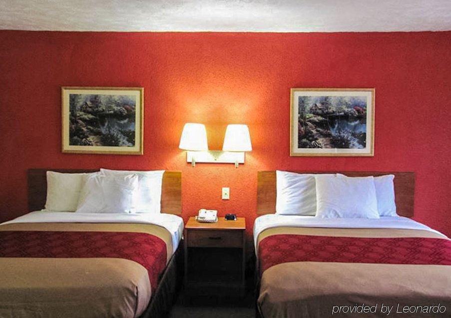 Econo Lodge Ottawa ภายนอก รูปภาพ