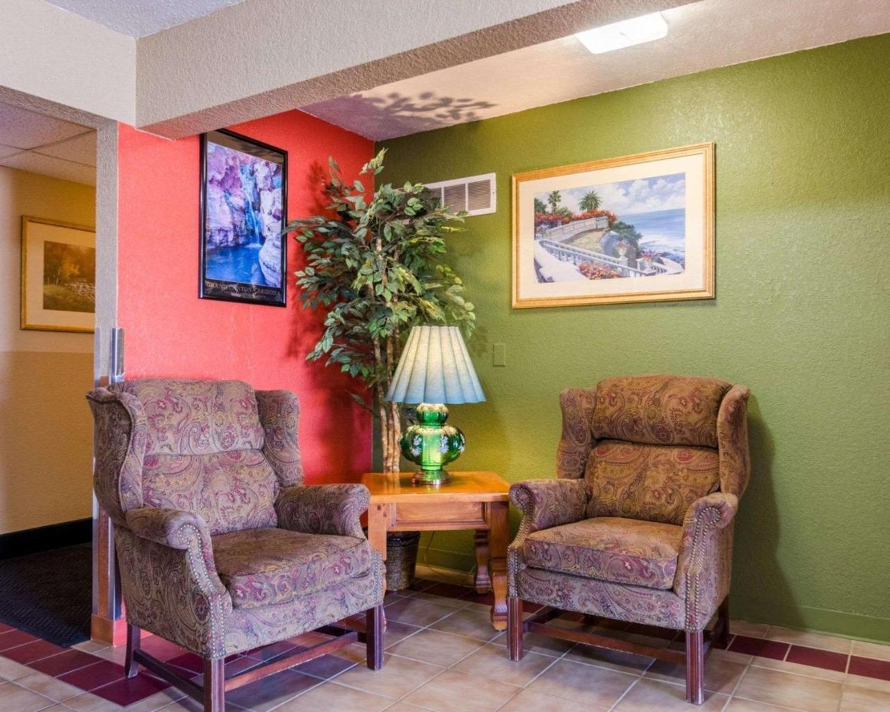 Econo Lodge Ottawa ภายนอก รูปภาพ